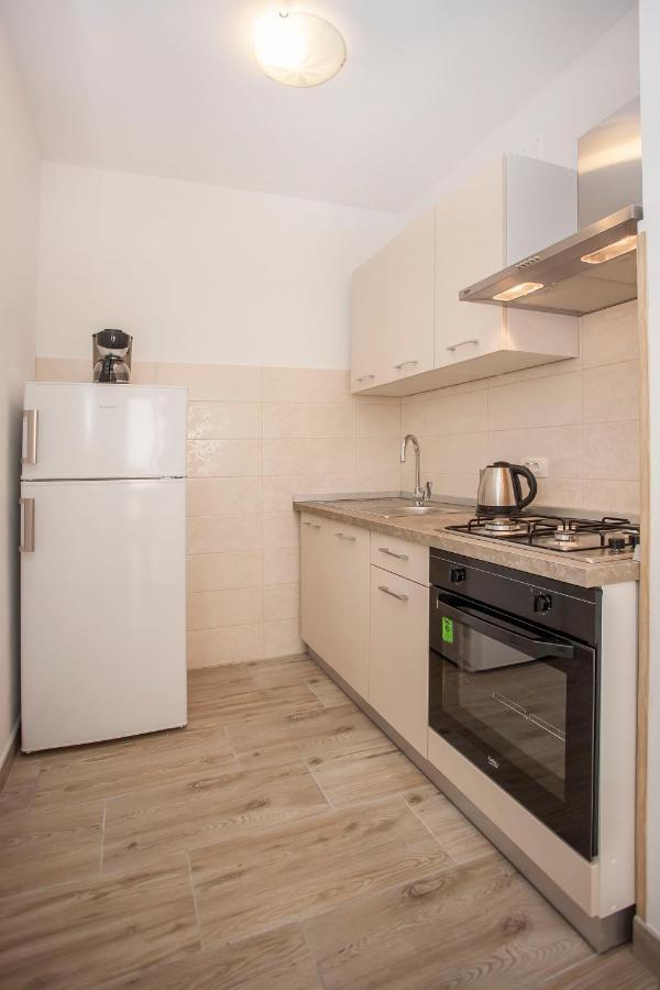 Apartmani Dragica Rovinj Zewnętrze zdjęcie
