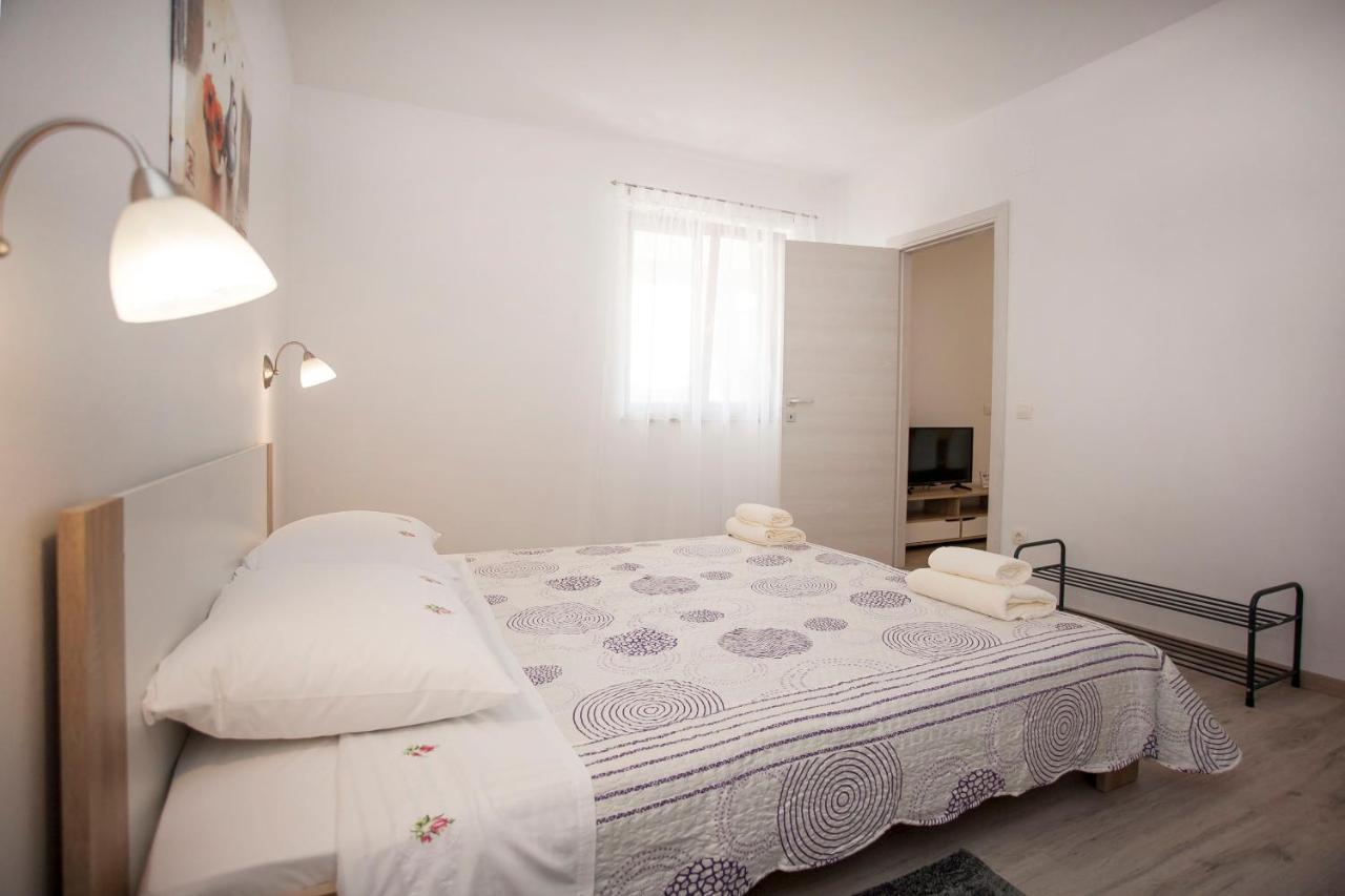 Apartmani Dragica Rovinj Zewnętrze zdjęcie