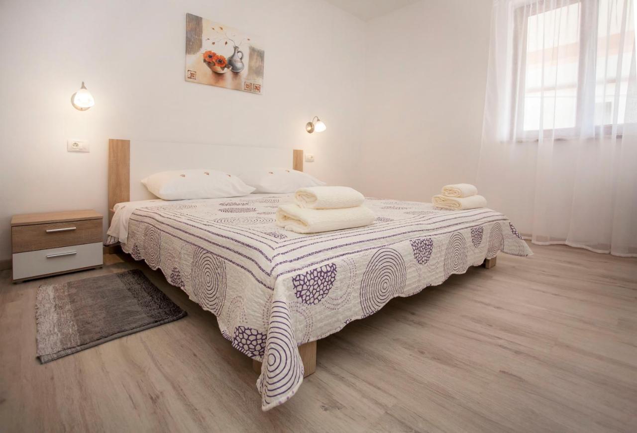 Apartmani Dragica Rovinj Zewnętrze zdjęcie