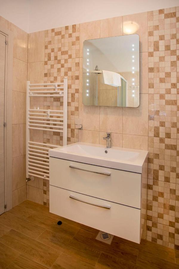 Apartmani Dragica Rovinj Zewnętrze zdjęcie